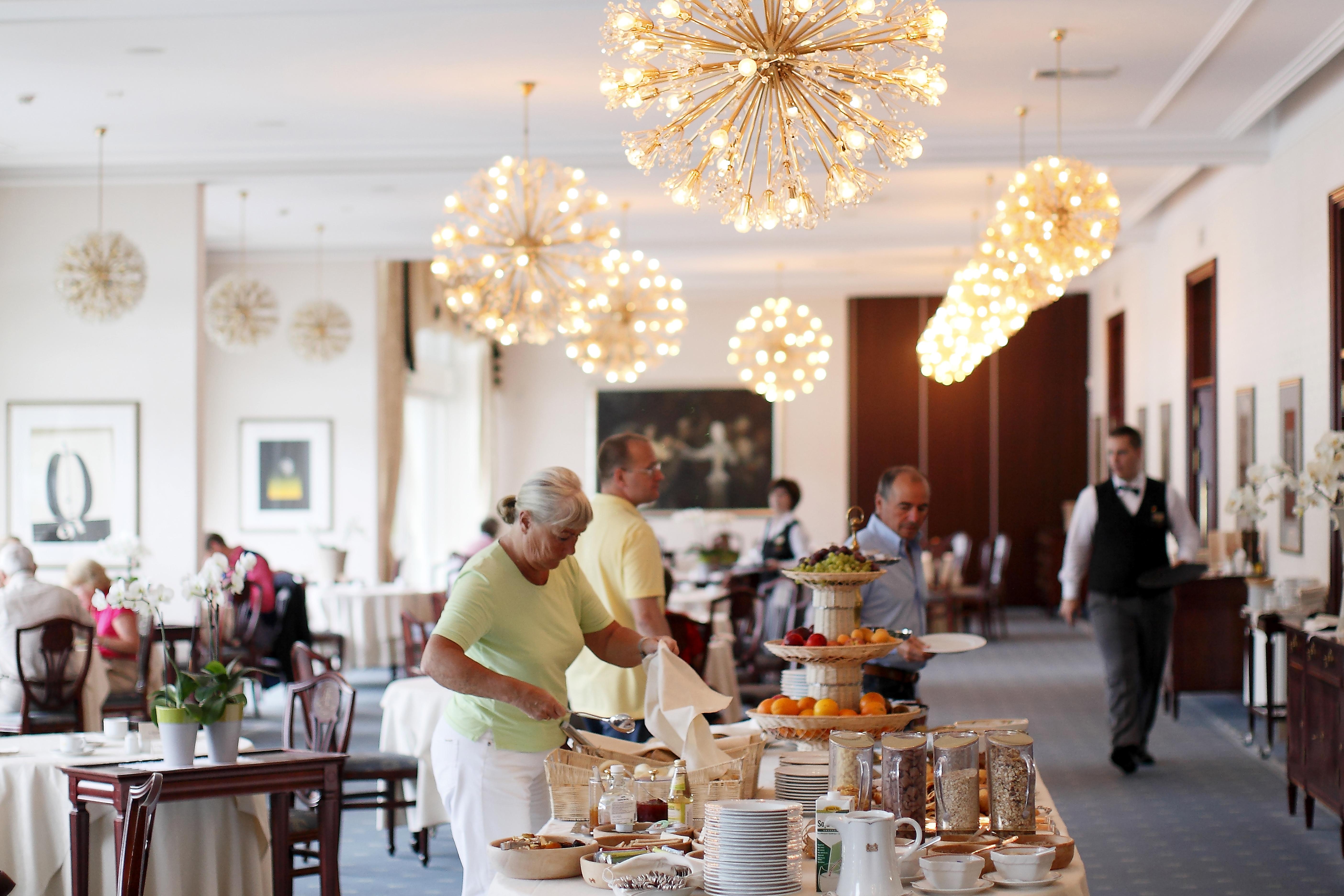 Grand Hotel Toplice - Small Luxury Hotels Of The World Блед Екстериор снимка The restaurant